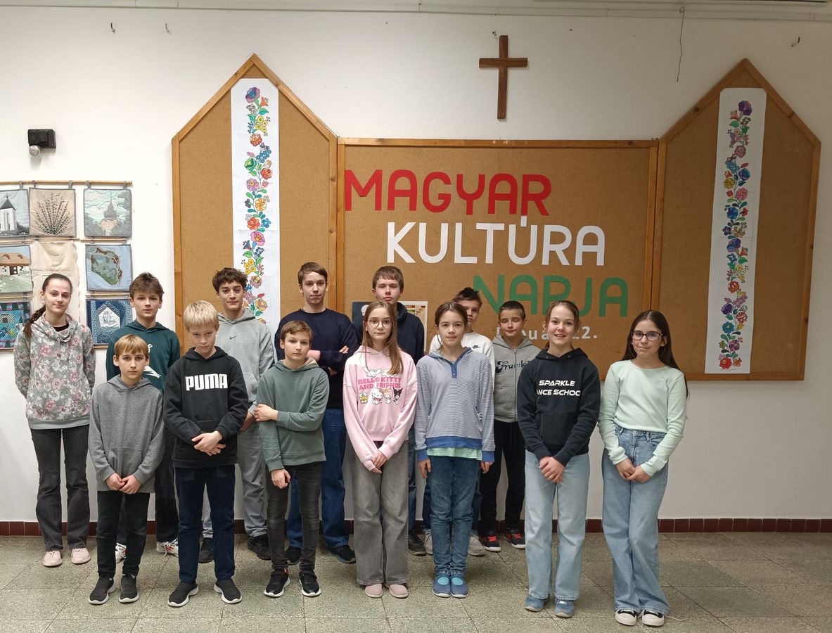 Javában zajlanak a matematika versenyek